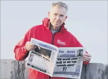  ?? Picture: Sarah Standing ?? LUCKY Shaun Roster runs Shaun Roster Photograph­y from his Southsea home