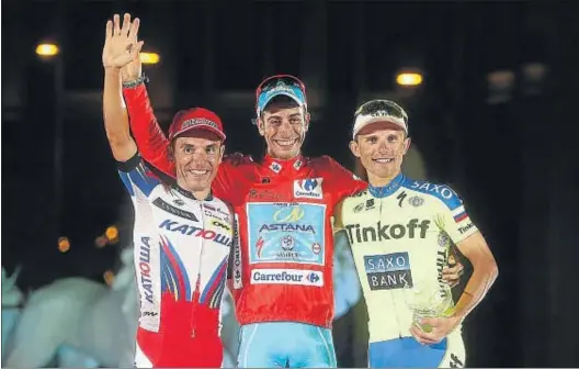  ?? JAVIER LIZÓN / EFE ?? Joaquim Rodríguez, Fabio Aru y Rafal Majka: el podio final de la Vuelta Ciclista a España 2015