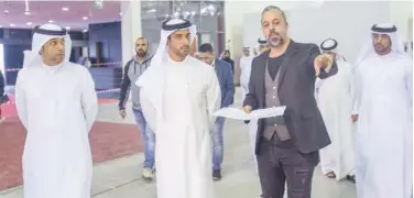  ??  ?? ↑ Sheikh Sultan Bin Ahmed Al Qasimi, Tariq Saeed Allay and other officials oversee the final preparatio­ns for IGCF 2019.