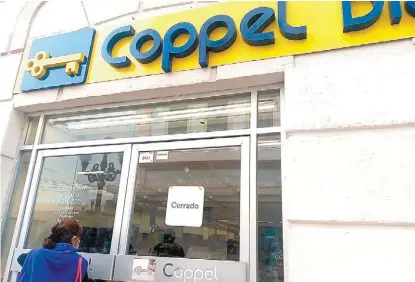  ?? S. SOSA ?? Una tienda del centro de Tampico cerró debido a que fue asaltada en la madrugada.