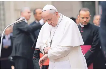  ?? FOTO: GREGORIO BORGIA/DPA ?? Papst Franziskus vor wenigen Tagen in Rom.