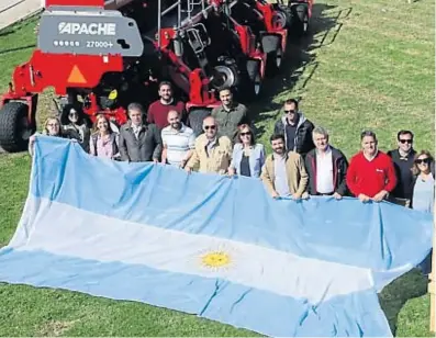  ?? PRENSA EXPOAGRO ?? DELEGACIÓN. La comitiva de empresario­s argentinos que recorrió la exposición en Sudáfrica.