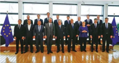  ??  ?? Vertice europeo I capi di Stato europei che hanno partecipat­o al vertice di Bruxelles sui migranti.