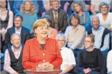  ?? FOTO: DPA ?? Bundeskanz­lerin Angela Merkel (CDU) hat sich in der Wahlarena den Fragen des Publikums gestellt.