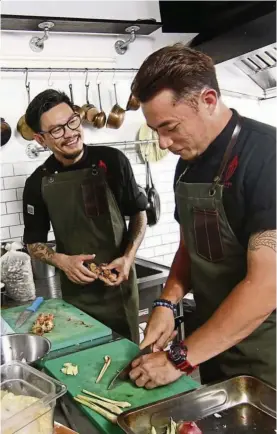  ??  ?? Fua ( left) and Lian work so well together that they can even criticise each other’s dishes! — Photos: rAyMOnd OOI/ The Star