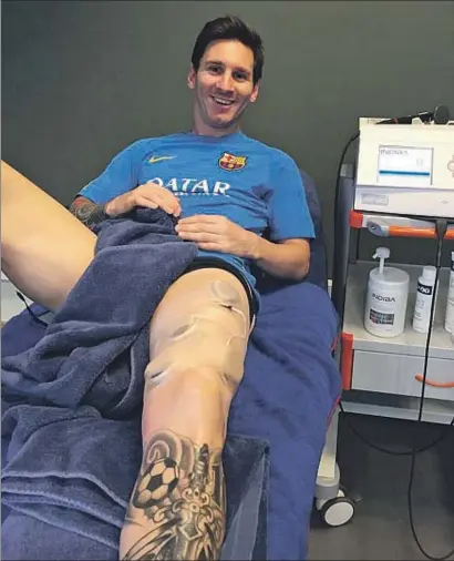  ?? INSTAGRAM / LV ?? Tras conocerse la apertura de juicio oral, Messi publicó esta imagen donde aparece tratándose de su lesión