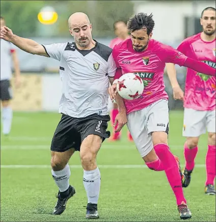  ?? FOTO: JUAN ECHEVERRÍA ?? Última cita en Urbieta Gernika y Tudelano empataron a uno en el partido disputado el pasado miércoles en la villa foral