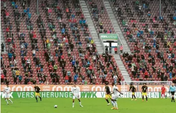  ?? Foto: Ulrich Wagner ?? Im September 2020 waren 6000 Fans in der Augsburger WWK‰Arena. Es war das bisher letzte Mal während der Corona‰Pande‰ mie, dass der FCA vor Publikum gespielt hat.