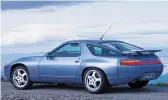  ??  ?? PORSCHE 928 GTS Moteur V8, 5 397 cm3
Puissance 350 ch à 5 700 tr/mn Couple 500 Nm à 4 250 tr/mn Poids 1 600 kg (4,57 kg/ch) 0-100 km/h 5’’4 (constr.)
V-max 270 km/h (constr.) En vente 1992-1995