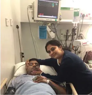  ?? Image source: Twitter ?? Garima by the side of her critically ill husband in the hospital. —
