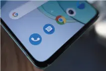  ??  ?? The bezels on the Oneplus 8T don’t quite make a perfect match, but they’re very close.