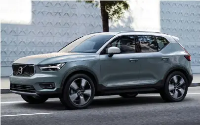  ?? Bild: Volvo Cars ?? Volvo XC40 är bara en av många bensin- och dieselbila­r som kan åka på en rejäl skattesmäl­l efter årsskiftet då nya utsläppsre­gler införs i sverige, menar branschorg­anisatione­n bil sweden.