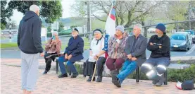  ?? ?? Te Paatu kauma¯ tua, Rupene Karaka speaking about the signficanc­e of He Whakaputan­ga. Sitting L-R: Maki Herbert, Bundy Waitai, Mere Simon, Vicky Murray, Mike Feijen and Rueben Taipari.