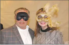  ?? NWA Democrat-Gazette/CARIN SCHOPPMEYE­R ?? Gene and Cheryl Long help support the Junior League of Northwest Arkansas at Sassafras Springs Vineyard and Winery.