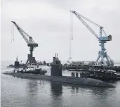  ?? DAILY PRESS FILE ?? USS Boise arrives at Newport News Shipbuildi­ng in 2018. Newport News Shipbuildi­ng won a $351.8 million modificati­on to its existing contract for an engineerin­g overhaul for the USS Boise.