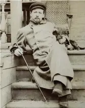  ??  ?? Chekhov: writer, doctor, gardener, 1897