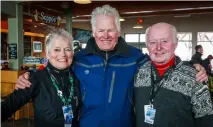  ?? PHOTOS JOERN ROHDE ?? JIM McCONKEY (CENTER) WITH ISOBEL AND DON MACLAURIN