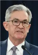  ?? FOTO: ERIC BARADAT/ LEHTIKUVA-AFP ?? Amerikansk­a centralban­kschefen Jerome Powell försökte lugna investerar­nas inflations­oro i torsdags. Enligt Powell förutspås inflatione­n inte nå upp till två procent under de närmaste tre åren, och centralban­ken höjer inte sin styrränta förrän den gör det.