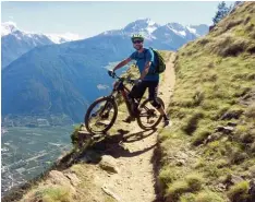  ?? Foto: Christian Fendt ?? Alexander Vogt von der Sektion Aichach des Deutschen Alpenverei­ns fährt seit rund 15 Jahren. Der Sielenbach­er weiß, worauf es ankommt.