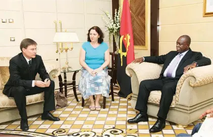  ?? MOTA AMBRÓSIO|EDIÇÕES NOVEMBRO ?? Serguei Ivanov garantiu ao Vice-Presidente da República a continuida­de dos grandes investimen­tos da companhia em Angola