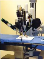  ??  ?? Laproscopi­c surgery robot