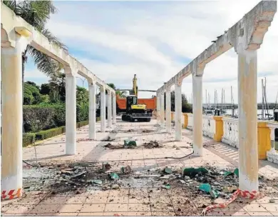  ??  ?? Ya han comenzado las obras de reparación integral del paseo José Luis Tejada.