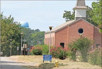  ?? John Bailey, File ?? The Rome-floyd County Developmen­t Authority currently plans to preserve the chapel on Beaumont Street in the former Northwest Georgia Regional Hospital complex for use as office space.