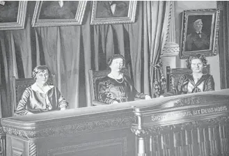  ?? Billy Calzada ?? A painting in the Texas Supreme Court depicts, from left, Hattie Henenberg, Hortense Ward and Ruth Brazzil, empaneled in 1925 to hear a case in which the male justices had a conflict of interest.