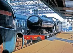  ?? JOHN HUNT ?? There was a rare chance to see a ‘Q6’ back at Newcastle Central in November 1972 – No. 3395 was displayed with ‘A4’ No. 4498 Sir Nigel Gresley for the steam exhibition, as part of the Newcastle Festival in October 1972.