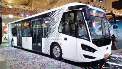  ??  ?? ⇩ Concepts like the Alma tarmac bus hint at bus body builders leveraging the bus body code to turn manufactur­ers; source key aggregates from tier suppliers.