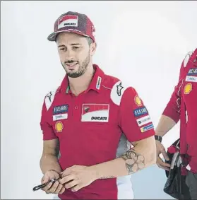  ?? FOTO: GETTY ?? Andrea Dovizioso. Dio las explicacio­nes en el hospitalit­y Marlboro de Le Mans