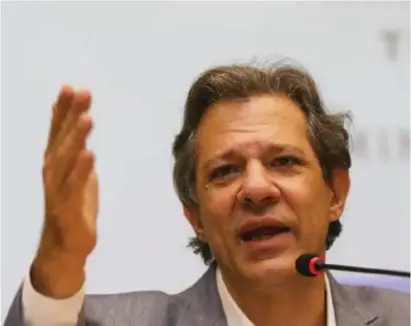  ?? ?? Haddad segurou o PT em 2024, mas sabe que não segura em 2026