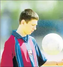  ?? FOTO: FERRAN QUEVEDO ?? Un jovencísim­o Messi, en categorías inferiores