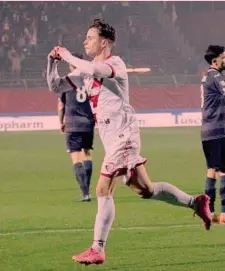  ?? ?? Talento Davide Bragantini, 20 anni, mentre festeggia il gol dell’1-0