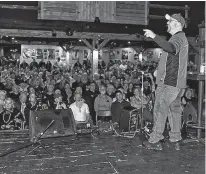  ?? ED KAISER • POSTMEDIA NEWS ?? A crowd listens to Peter Downing, the Founder of Wexit Alberta at a Wexit gathering in Edmonton on Nov. 2.