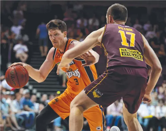  ?? Picture: MARK CALLEJA ?? Cam Gliddon of the Cairns Taipans on the attack. The Taipans take on the Brisbane Bullets in Cairns tonight.