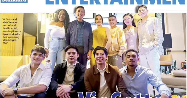  ?? ?? Vic Sotto and Maja Salvador (second and third from left, standing) forms a dynamic duo for their upcoming sitcom ‘Open 24/7’