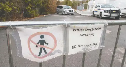  ?? — THE CANADIAN PRESS FILES ?? Quebec's Roxham Road has become an unauthoriz­ed border crossing for asylum seekers. An appeals court found a Canada-U.S. deal didn't infringe on asylum seekers' rights.