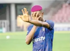  ?? ?? Sporting Lagos striker, Jonathan Adikwu, celebrates after scoring a goal