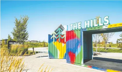  ?? PHOTOS: BEAVERBROO­K COMMUNITIE­S ?? The Hills at Charleswor­th Sustainabi­lity Plaza is an eco-friendly hub that incorporat­es green living concepts including repurposed shipping containers.