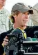  ??  ?? Il regista Michael Bay sul set