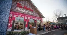  ?? TIM HORTONS ?? Tim Hortons kicked off its #WarmWishes campaign in Grimsby, Ont.