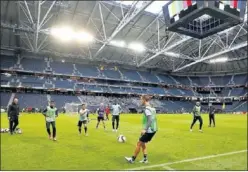  ??  ?? PREPARADO. El Friends Arena de Estocolmo ya está listo para la final.