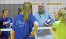  ?? PETE BANNAN — DIGITAL FIRST MEDIA ?? Bishop Shanahan volleyball coach Greg Ashman speaks to his players during practice Monday.