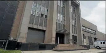  ?? TRENTONIAN FILE PHOTOS ?? Exterior of the Trenton Water Filtration Plant.