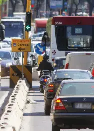  ??  ?? Viale Lavagnini. svolta obbligata verso Careggi