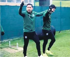  ??  ?? CATRACHO. El carrilero Emilio Izaguirre entrenó ayer junto con el resto del plantel del Celtic de cara al juego de hoy.