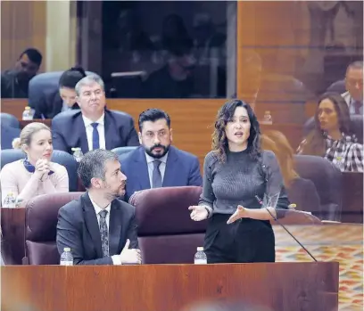  ?? JESÚS G. FERIA ?? Isabel Díaz Ayuso, presidenta de la Comunidad de Madrid, durante su intervenci­ón en la Asamblea