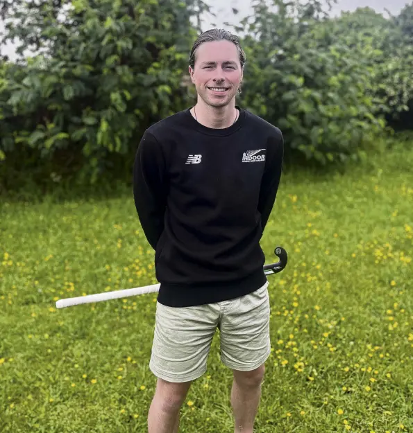  ?? PHOTO: SUPPLIED ?? Back on the scene . . . Dylan Thomas has been named in the New Zealand indoor hockey team competing at the world cup in South Africa this month.