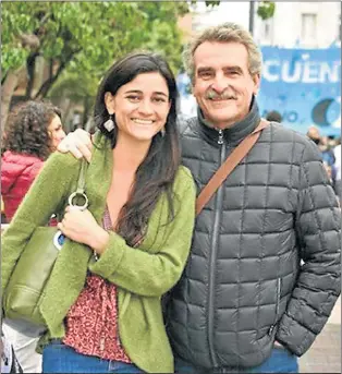  ?? FOTOS: CEDOC PERFIL ?? Con María Raquel Pezzelato, Agustín Rossi estuvo casado 25 años; junto a Carmela Moreau, con quien tiene una relación desde hace casi un año.